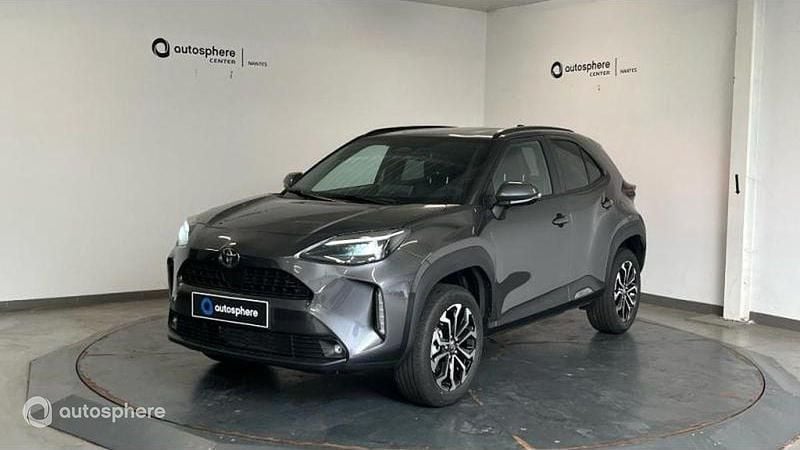 Gris Nouvelle 2025 Toyota Yaris Cross Design SUV | 27 999 € (Prix juste) - Image 1/4