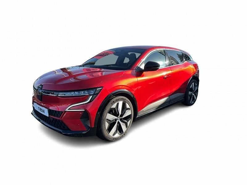 Rouge Occasion 2023 Renault Megane E-Tech Techno Berline | 21 999 € (Prix juste) - Image 1/4