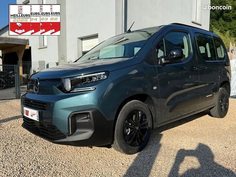 Bleu Nouvelle 2025 Citroën Berlingo Monospace | 28 990 € (Prix juste) - Image 1/2