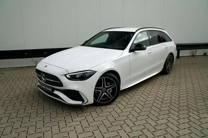 Blanc Utilisé 2022 Mercedes C300e AMG Break | 36 995 € (Super prix) - Image 1/4