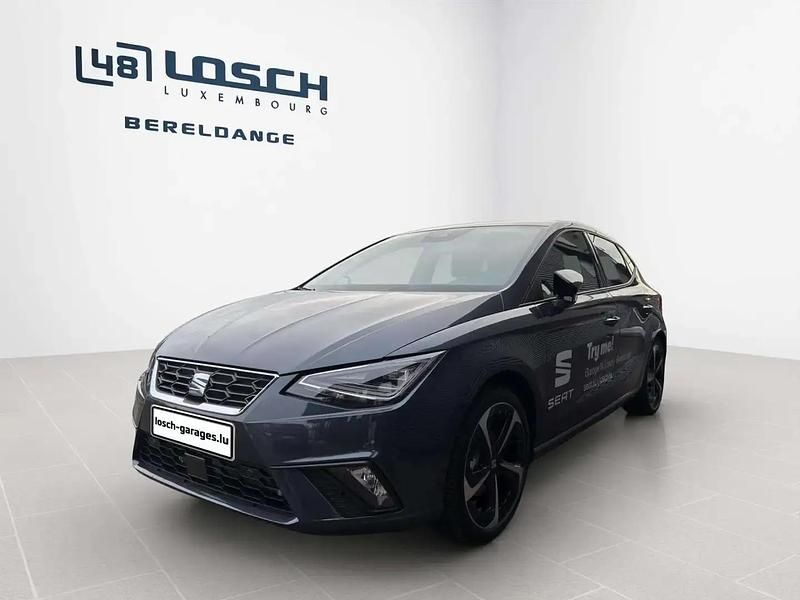 Gris Utilisé 2025 Seat Ibiza FR Berline | 26 655 € - Image 1/4
