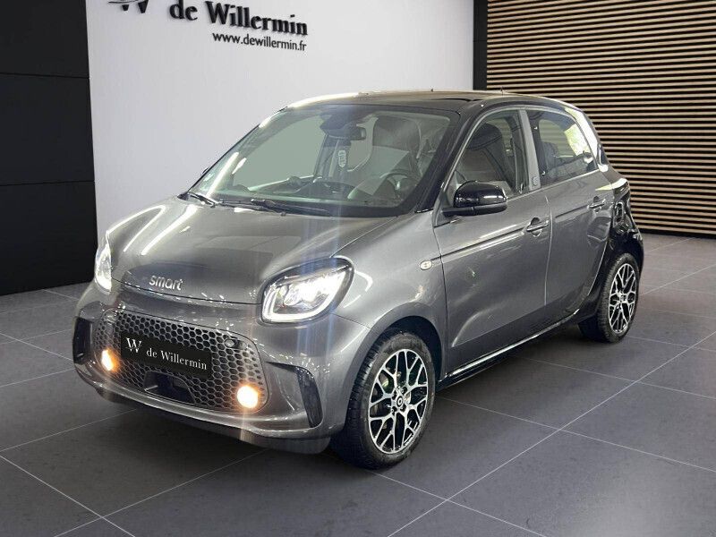 Gris Utilisé 2023 Smart ForFour Berline | 15 990 € - Image 1/4