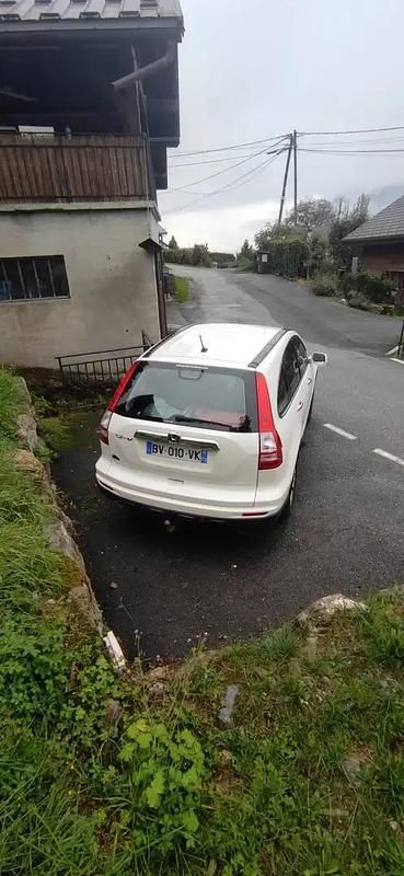 Image 2/4