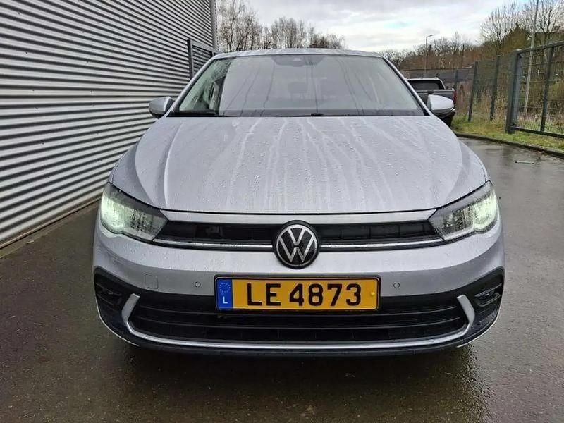 Gris Utilisé 2024 VW Polo Life Berline | 21 276 € (Prix juste) - Image 1/4