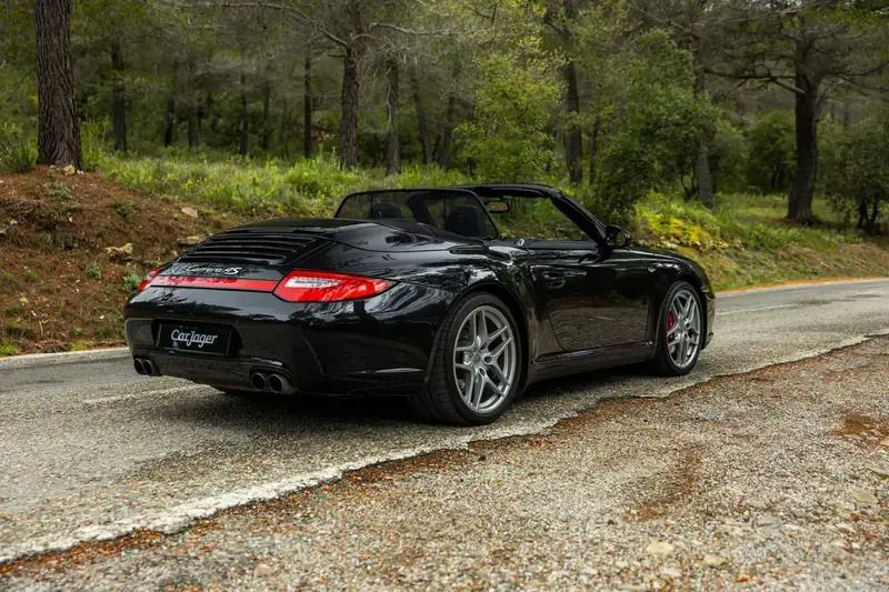 Noir Utilisé 2010 Porsche 911 Carrera 4S Cabriolet Cabriolet | 84 990 € (Prix juste) - Image 1/4