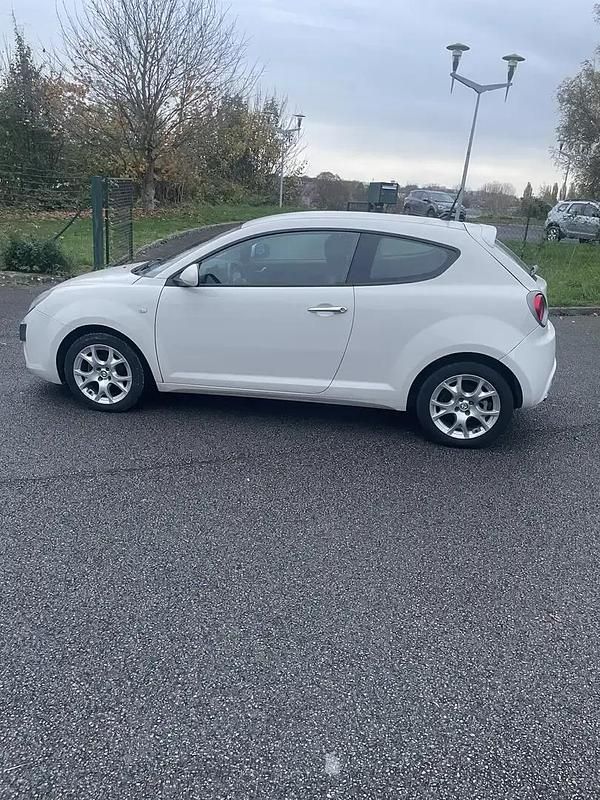 Occasion 2016 Alfa Romeo MiTo Distinctive Citadine | 5 800 € (Bon prix) - Image 1/4