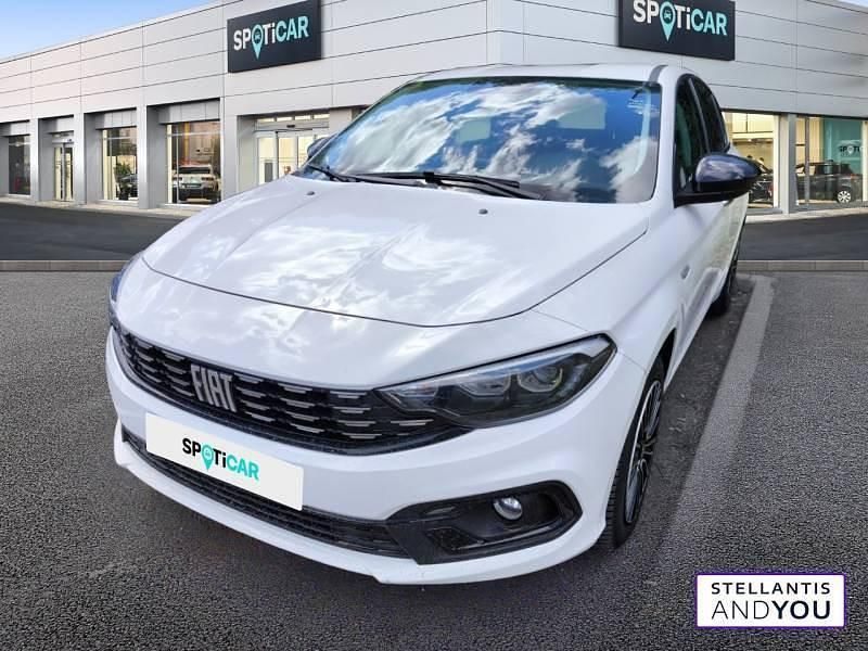 Utilisé 2022 Fiat Tipo Life Berline | 14 490 € (Prix juste) - Image 1/4