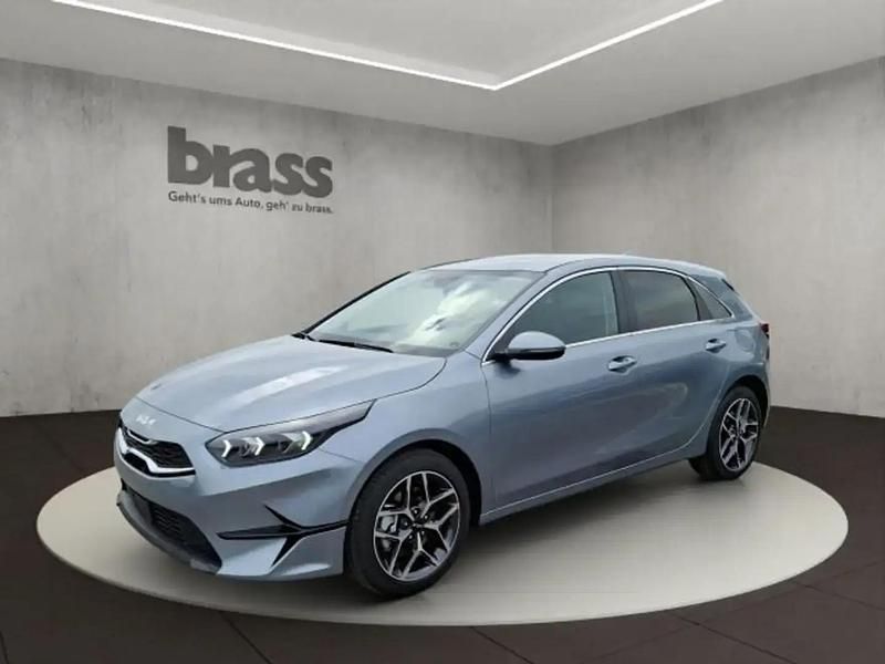 Argent Nouvelle 2025 Kia Ceed Citadine | 27 480 € (Prix juste) - Image 1/4