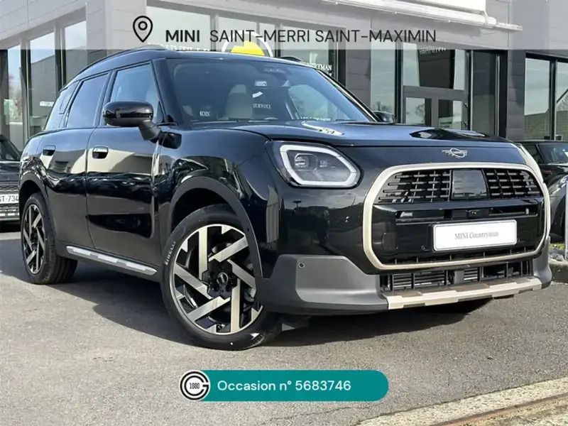 Noir Nouvelle 2024 Mini Countryman Favoured SUV | 50 555 € (Prix cher) - Image 1/4