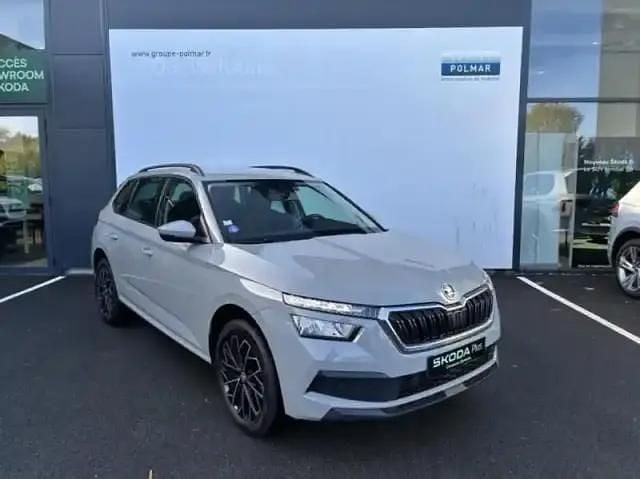 Gris perle Utilisé 2021 Skoda Kamiq SUV | 15 880 € (Super prix) - Image 1/4
