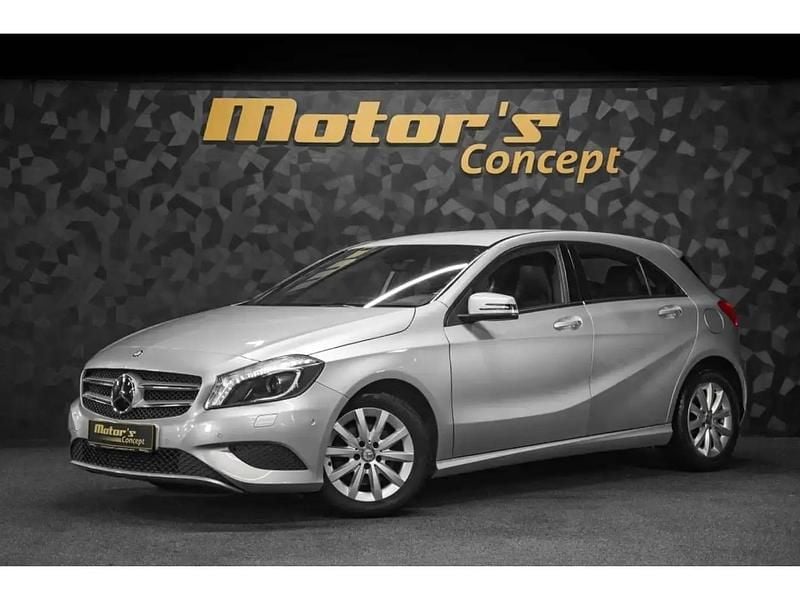 Argent Utilisé 2012 Mercedes A180 Citadine | 13 990 € (Bon prix) - Image 1/4