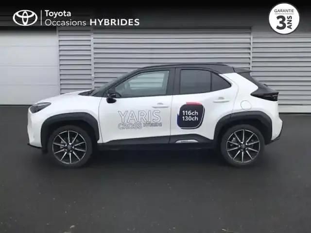 Occasion Toyota Yaris Cross Sport 2025 Blanc lunaire/toit noir SUV