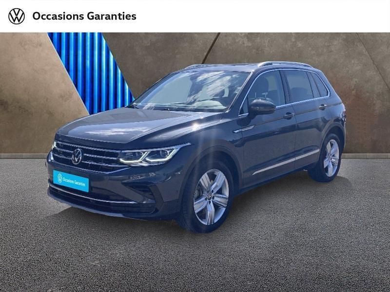 Gris Utilisé 2021 VW Tiguan Elegance SUV | 28 495 € (Bon prix) - Image 1/4