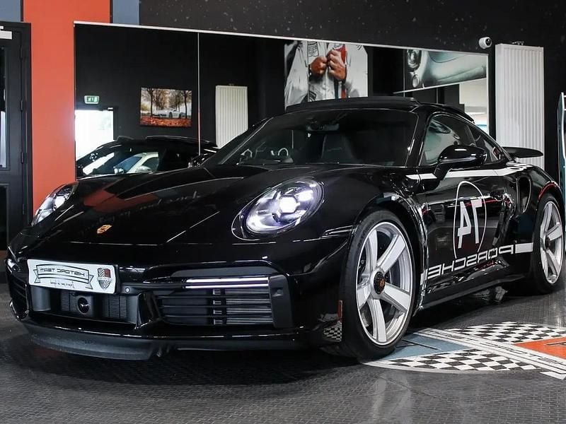 Noir Nouvelle 2025 Porsche 911 Coupé | 399 000 € - Image 1/4