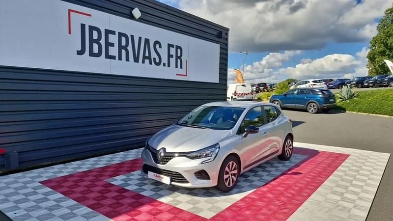 Utilisé 2023 Renault Clio V Equilibre Berline | 13 790 € (Prix juste) - Image 1/4