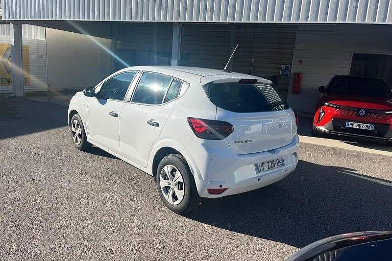 Blanc Nouvelle 2025 Dacia Sandero Essentiel Citadine | 15 552 € (Prix juste) - Image 1/4