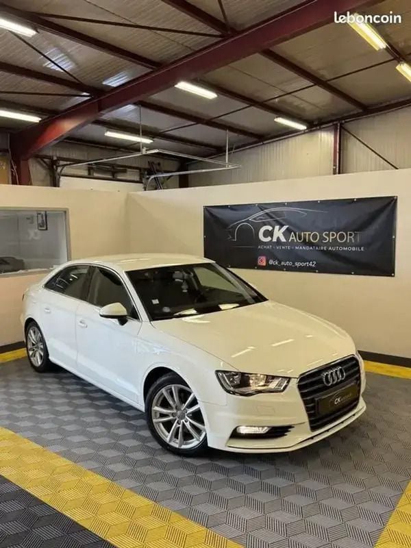 Blanc Utilisé 2014 Audi A3 S-Line Berline | 12 990 € (Bon prix) - Image 1/4