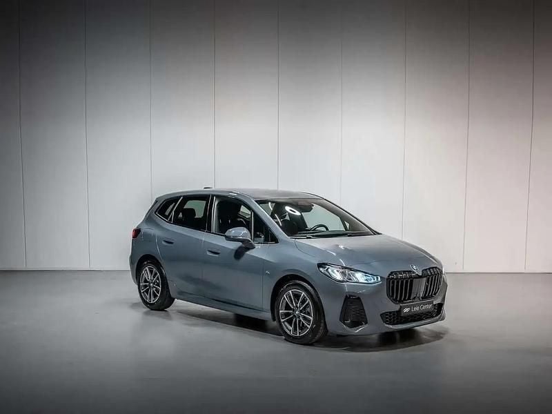 Gris Occasion 2023 BMW 218 Active Tourer M Sport Monospace | 31 950 € (Bon prix) - Image 1/4