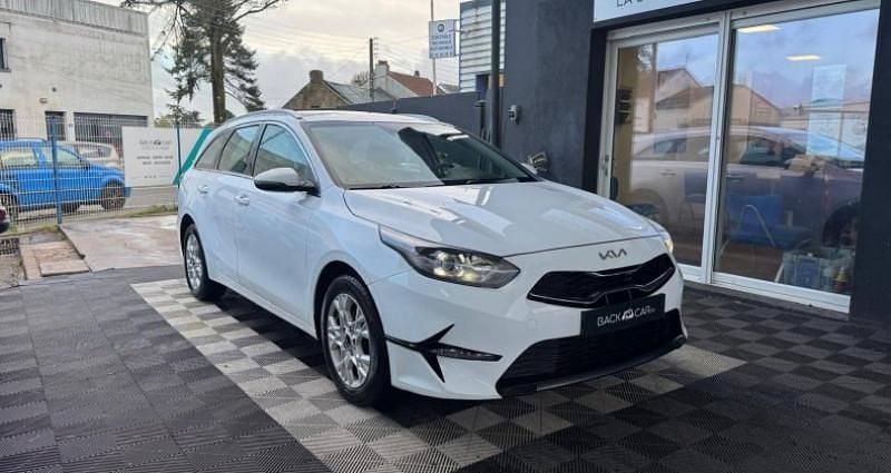 Occasion Kia Ceed Sportswagon Active 136 ch (100 kW) 2023 Blanc Break