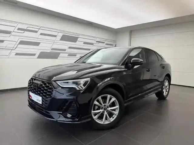Noir mythic métallisé Utilisé 2025 Audi Q3 Sportback S-line plus SUV | 46 990 € - Image 1/4