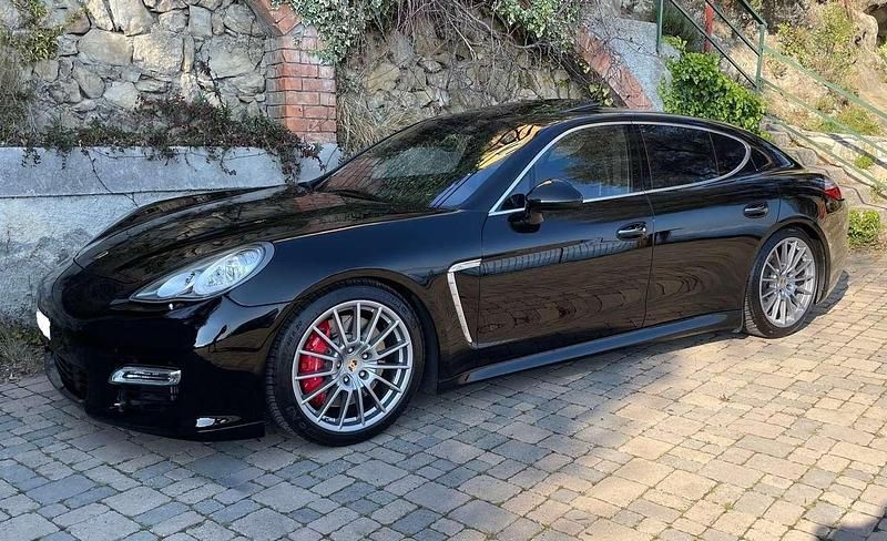 Occasion Porsche Panamera Turbo 500 ch (367 kW) 2011 Noir Berline