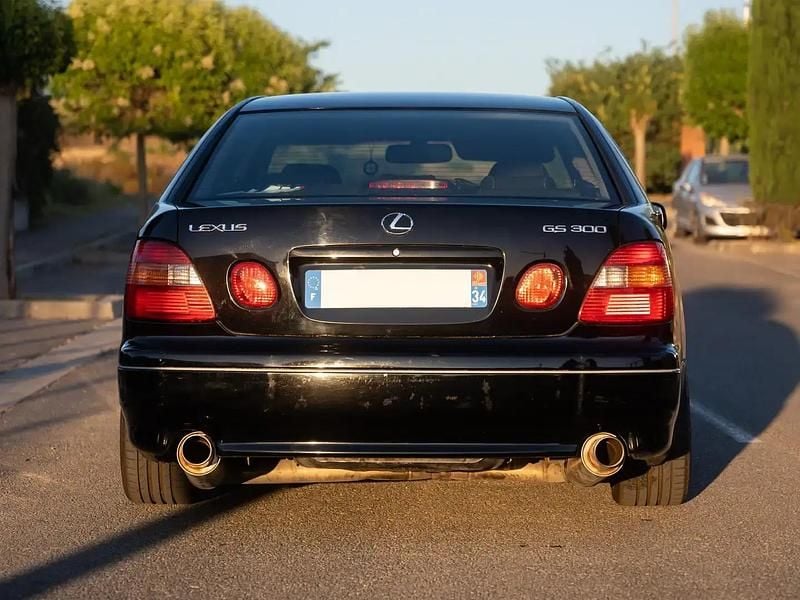 Occasion Lexus GS300 219 ch (161 kW) 1999 Noir Berline