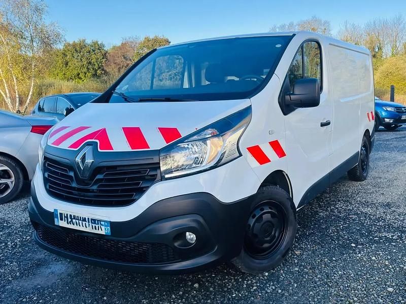 Occasion Renault Trafic 95 ch (69 kW) 2017 Blanc Monospace