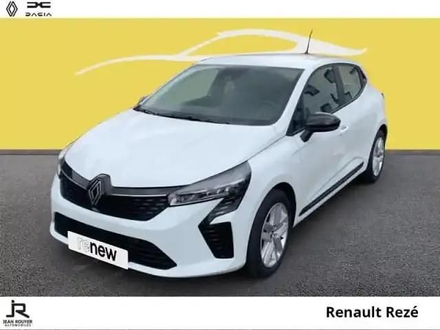 Blanc Occasion 2024 Renault Clio V Evolution Berline | 17 990 € (Prix juste) - Image 1/4