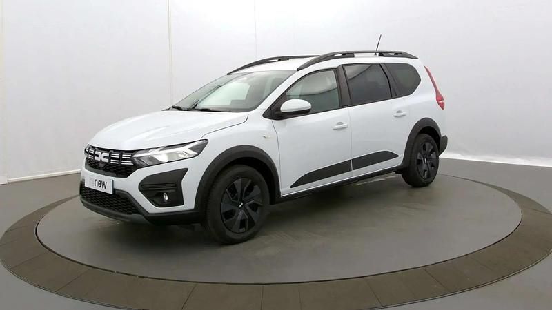 Blanc Nouvelle 2024 Dacia Jogger Expression Berline | 20 790 € - Image 1/4