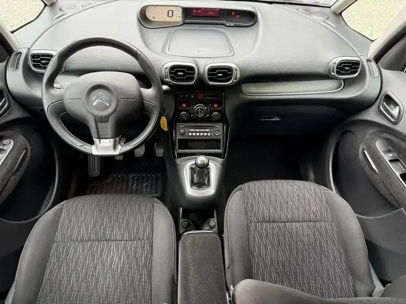 Image 2/4