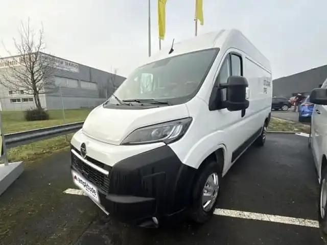 Blanc icy Occasion 2024 Opel Movano S Van | 33 999 € (Prix cher) - Image 1/4