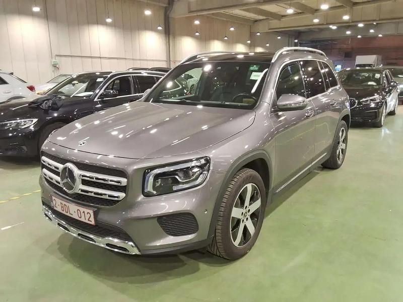 Gris Utilisé 2021 Mercedes GLB180 Luxury SUV | 29 990 € (Prix juste) - Image 1/2