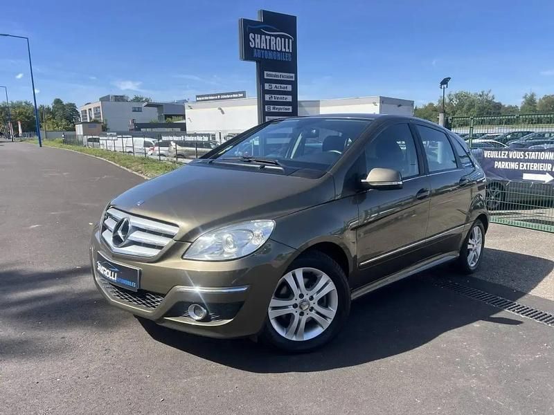Utilisé 2009 Mercedes B200 Monospace | 4 990 € - Image 1/4