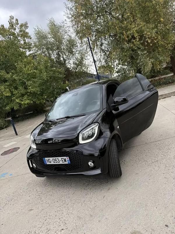 Occasion 2015 Smart ForTwo Coupé Edition #1 Coupé | 9 500 € (Prix juste) - Image 1/4