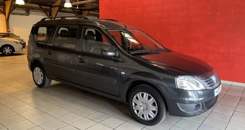 Utilisé 2009 Dacia Logan Prestige Berline | 6 970 € - Image 1/4