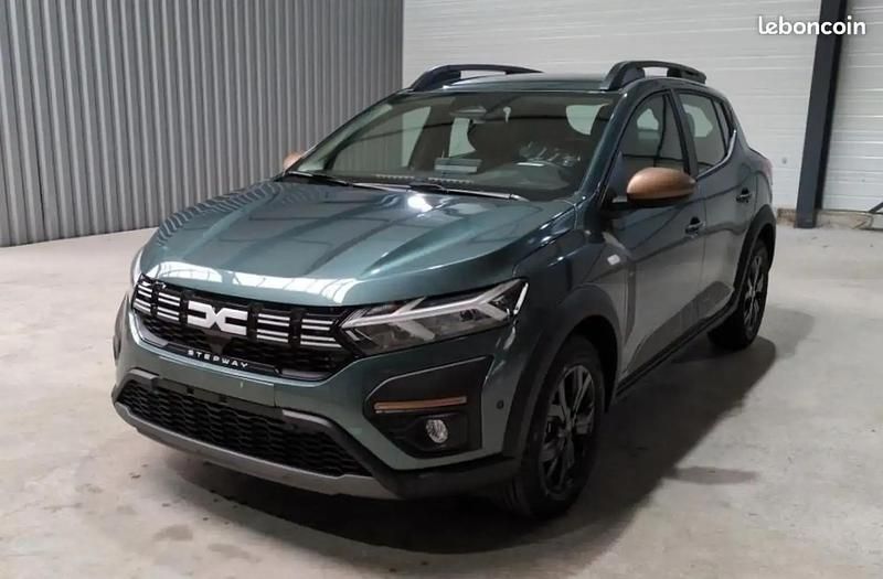 Vert Nouvelle 2025 Dacia Sandero Comfort Citadine | 19 990 € - Image 1/4