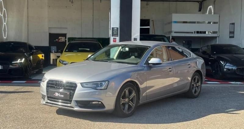 Gris Utilisé 2016 Audi A5 Sportback Ambiente Berline | 13 990 € (Prix cher) - Image 1/4