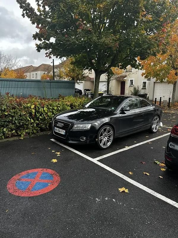 Utilisé 2010 Audi A5 Ambition Coupé | 9 999 € (Prix cher) - Image 1/4