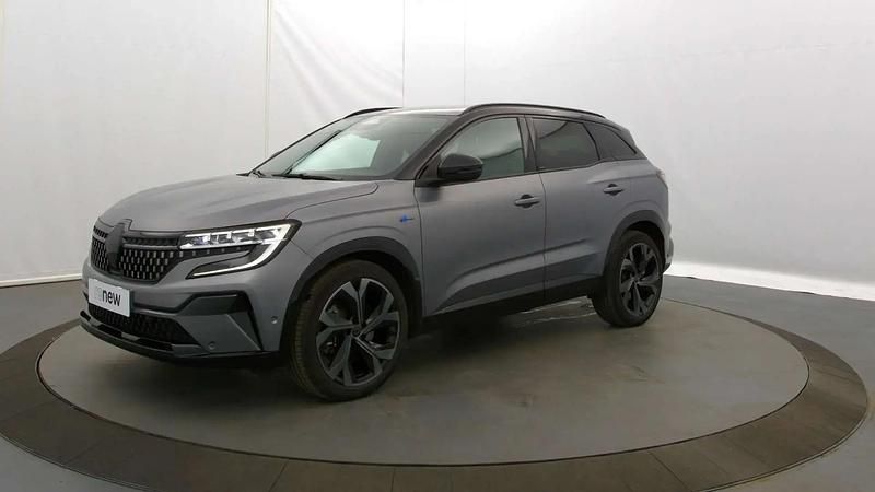 Noir Occasion 2023 Renault Austral Iconic Esprit Alpine SUV | 31 890 € (Bon prix) - Image 1/4