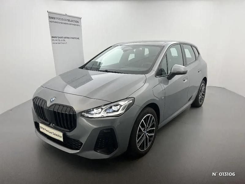Gris Utilisé 2023 BMW 225 Active Tourer M Sport Monospace | 38 490 € - Image 1/4