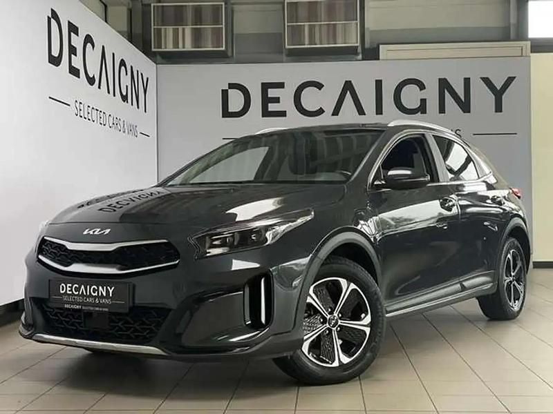 Gris Occasion 2023 Kia XCeed SUV | 24 975 € (Prix juste) - Image 1/4