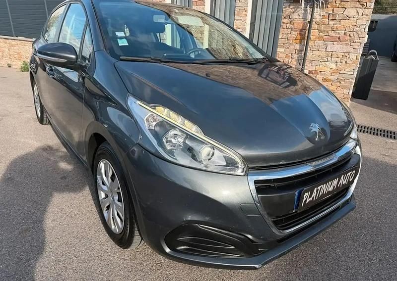 Gris Occasion 2016 Peugeot 208 Active Citadine | 6 800 € (Prix juste) - Image 1/4