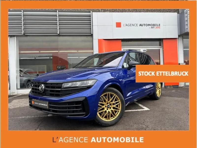 Bleu Occasion 2025 VW Touareg R SUV | 88 900 € - Image 1/4