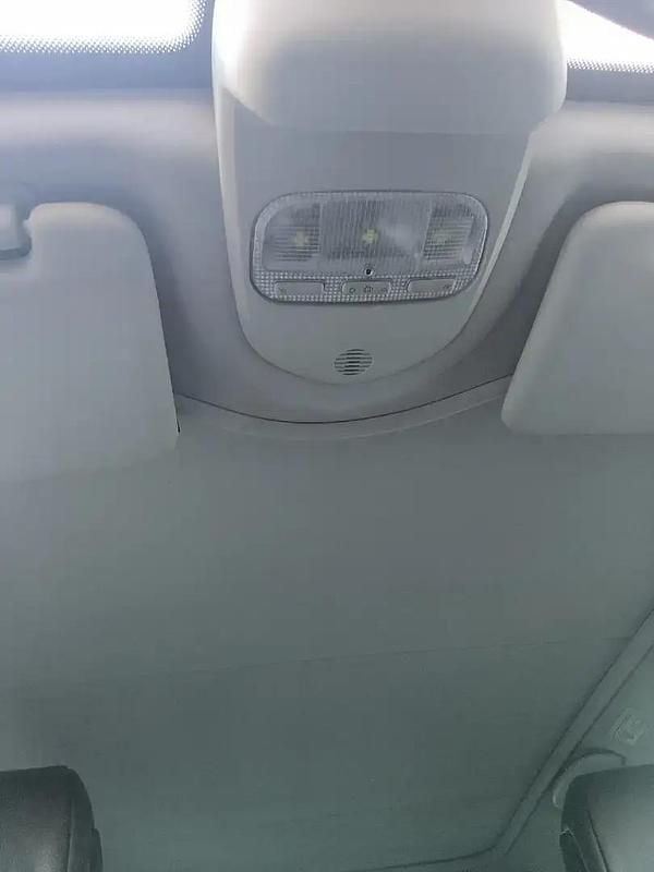 Utilisé 2008 Peugeot 308 Break | 2 000 € (Prix juste) - Image 1/4