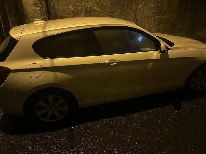 Utilisé 2012 BMW 118 Citadine | 6 300 € (Super prix) - Image 1/4