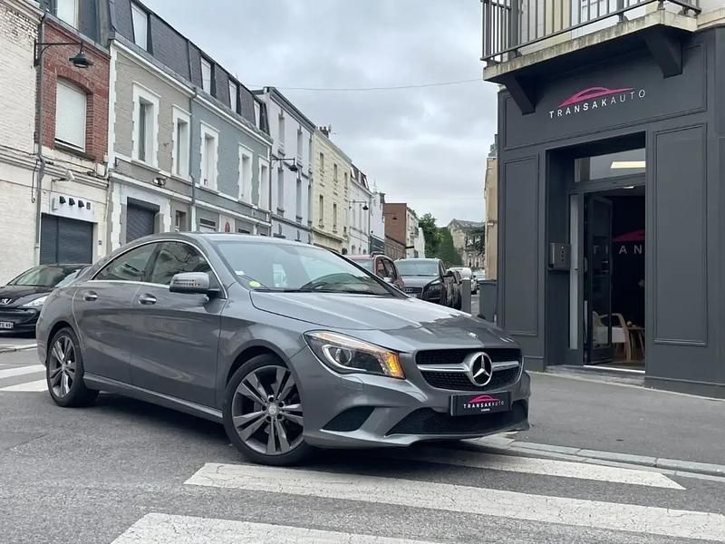Gris Utilisé 2013 Mercedes CLA220 Berline | 17 490 € (Prix juste) - Image 1/4