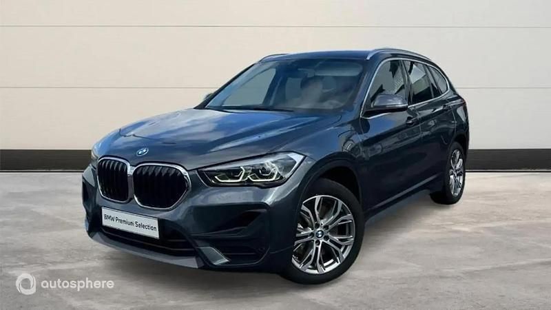 Gris Utilisé 2021 BMW X1 Sport Line SUV | 23 499 € (Prix juste) - Image 1/4