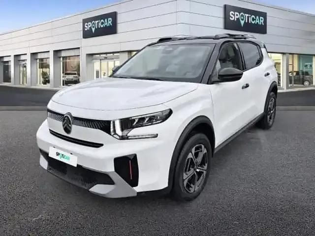 Blanc banquise (o) + noir perla nera Nouvelle 2025 Citroën C3 Aircross SUV | 26 990 € - Image 1/4