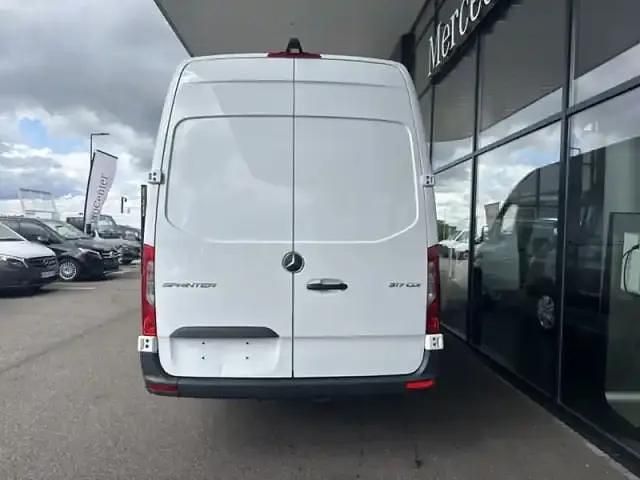 Occasion Mercedes Sprinter 170 ch (125 kW) 2024 Blanc arctique Van