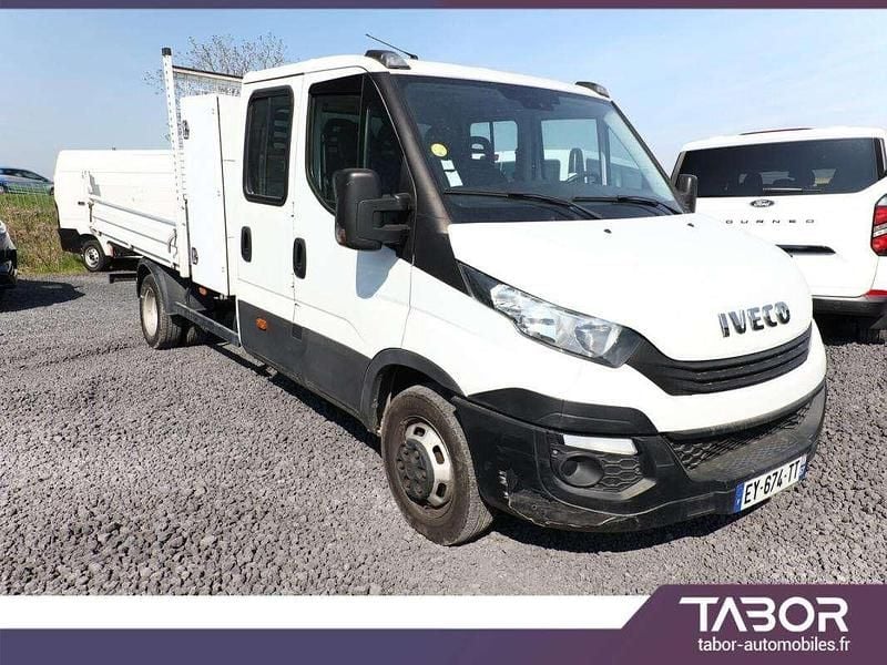 Occasion Iveco Daily 136 ch (100 kW) 2018 Blanc Berline